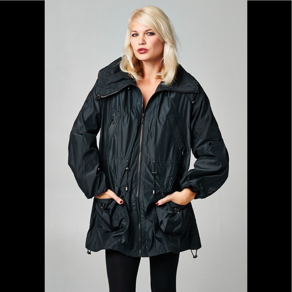 Water resistant jacket